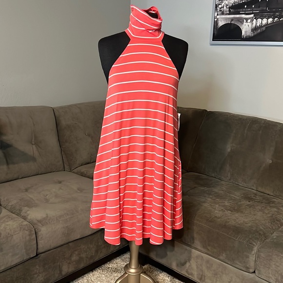 Mimi Chica Dresses & Skirts - Mimi chica sleeveless dress! Size M